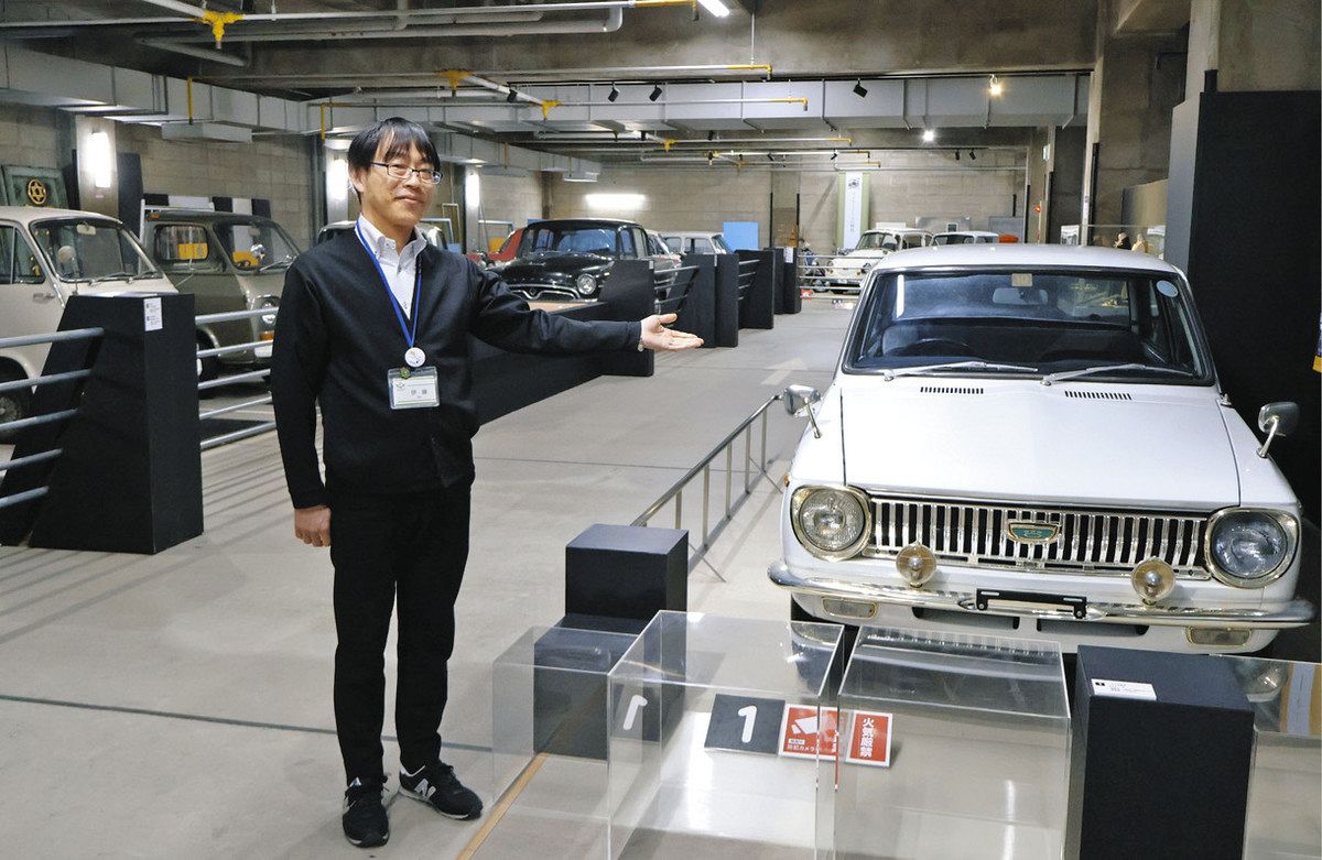 60年代カローラに乗って記念写真いかが 北名古屋市「昭和日常博物館