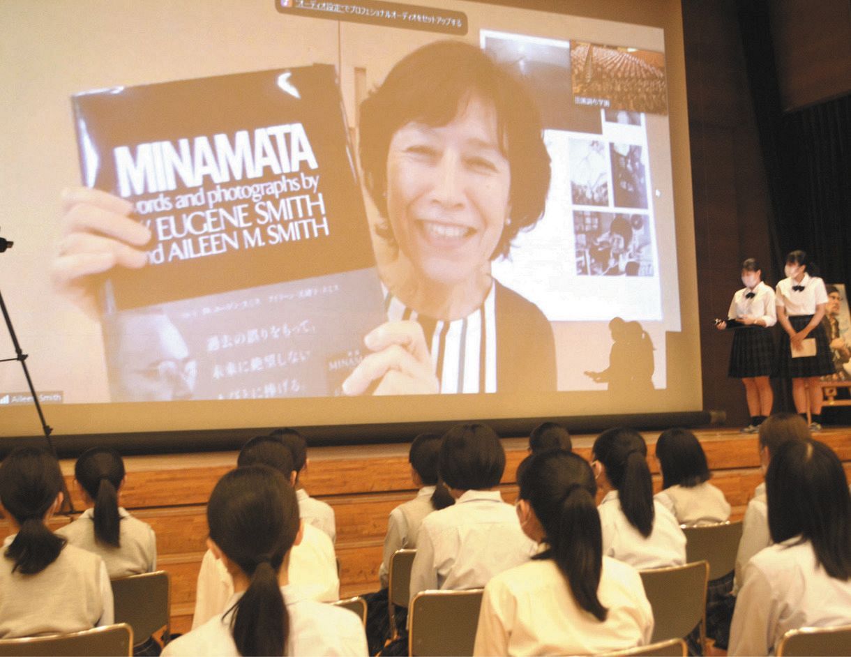 映画 Minamataーミナマター ジョニー デップが演じた米写真家の元妻が日本の高校生と交流 中日スポーツ 東京中日スポーツ