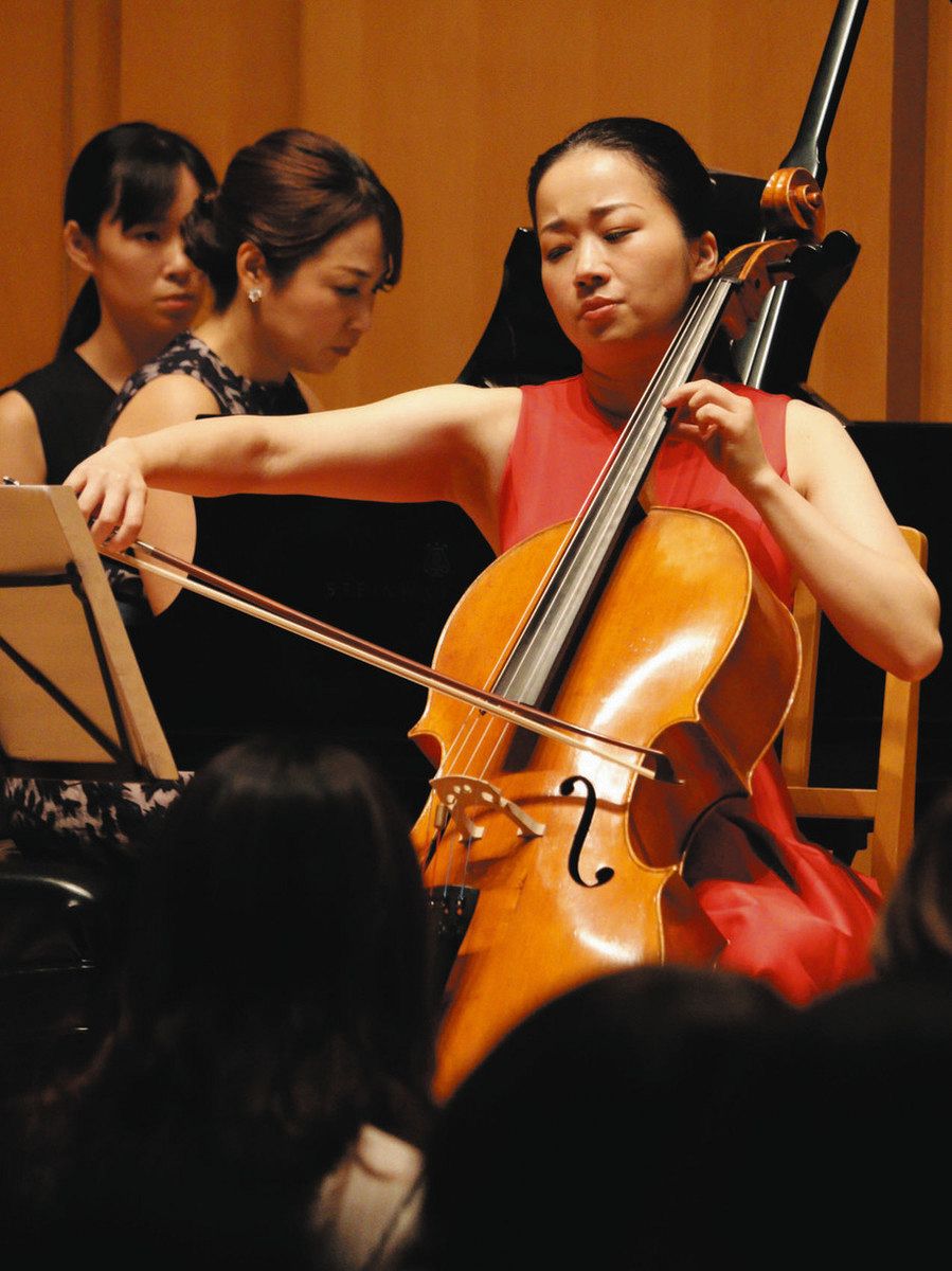 第二の故郷にチェロの音が響く 岐阜市で中島紗理さんがリサイタル：中