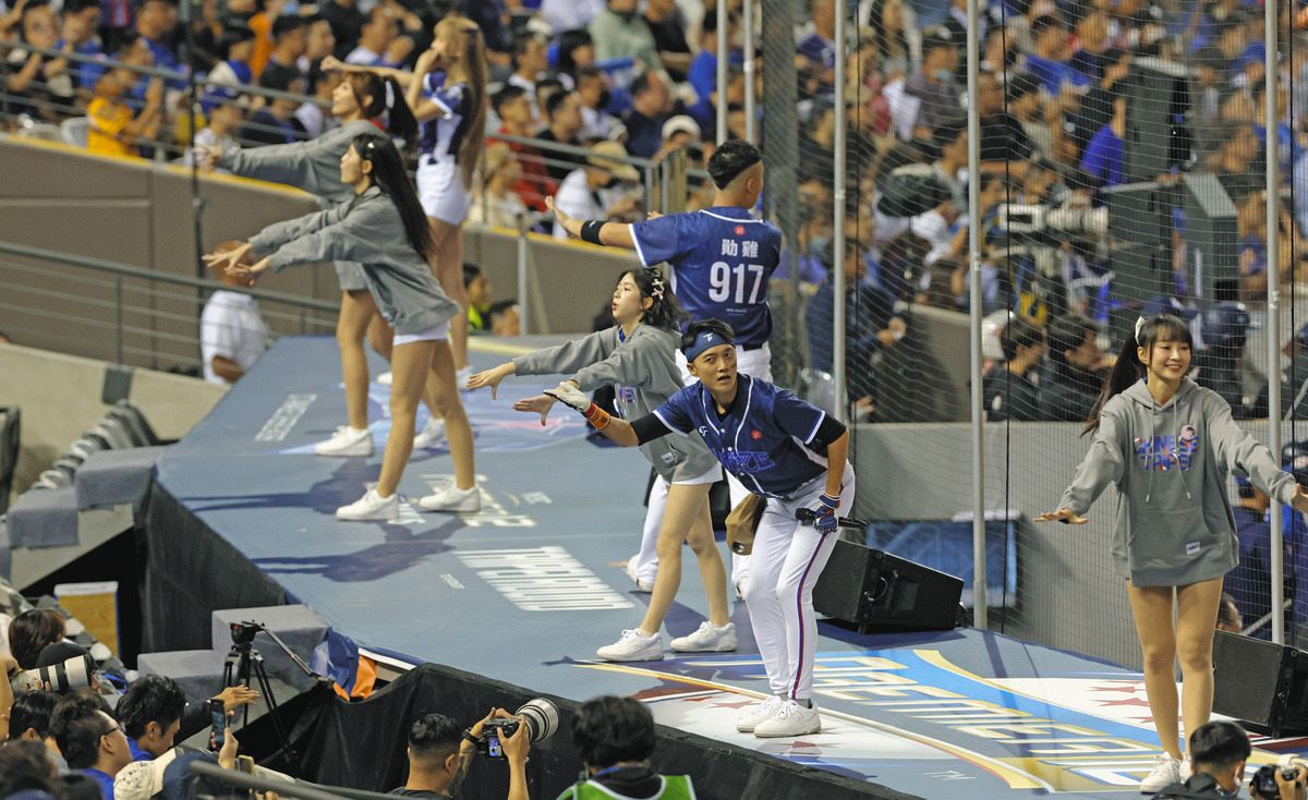◇プレミア12、各国のチアリーダー【写真】：中日スポーツ・東京中日