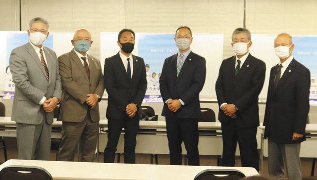 秋春連覇へ早大・小宮山監督 元センバツ準V右腕・飯塚の神宮デビュー予告【東京六大学春季L】：中日スポーツ・東京中日スポーツ