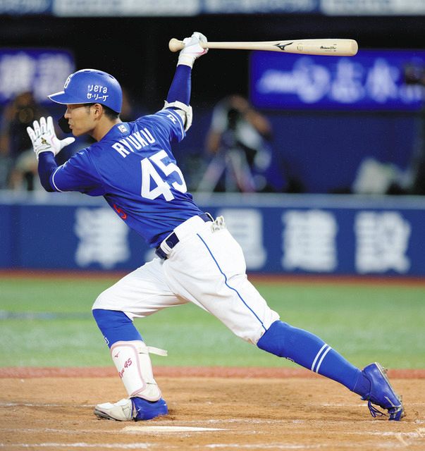 龍空3週間ぶりマルチ安打 意地の適時打も放ち4打数2安打【中日】：中日スポーツ・東京中日スポーツ