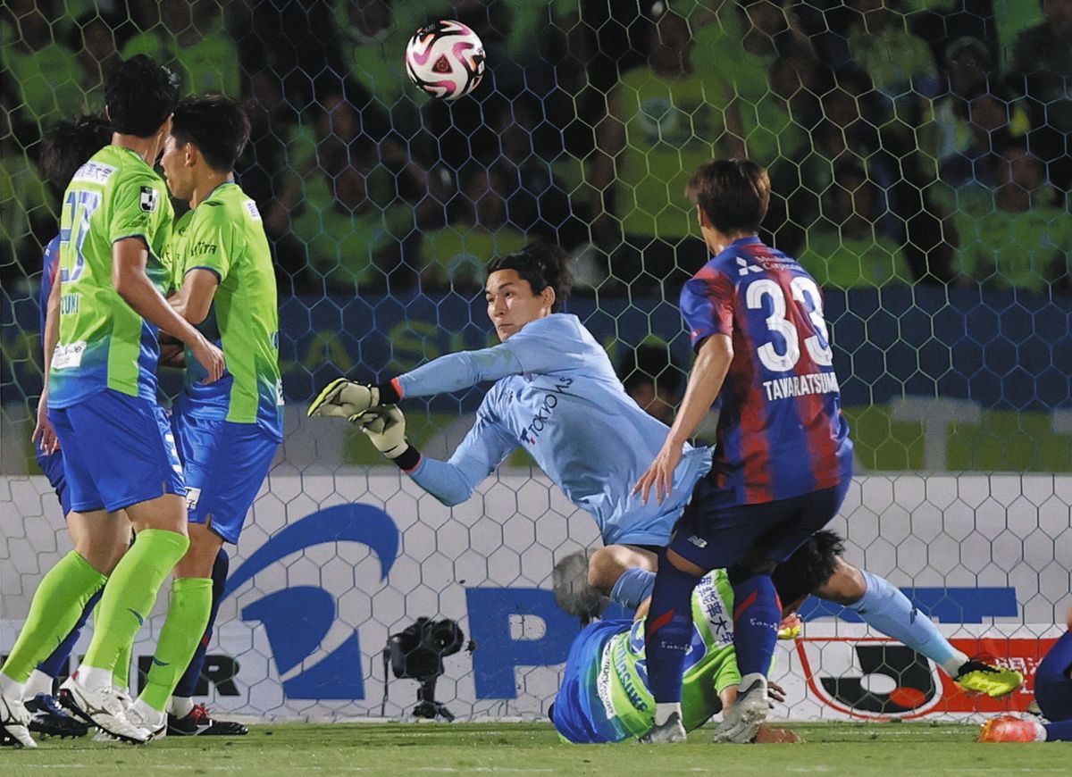 【FC東京】DF徳元悠平、苦境はねのける決勝ゴール スタジアムに響く自身の応援歌に「あんなに歌ってもらえてよかった」:中日スポーツ・東京中日スポーツ