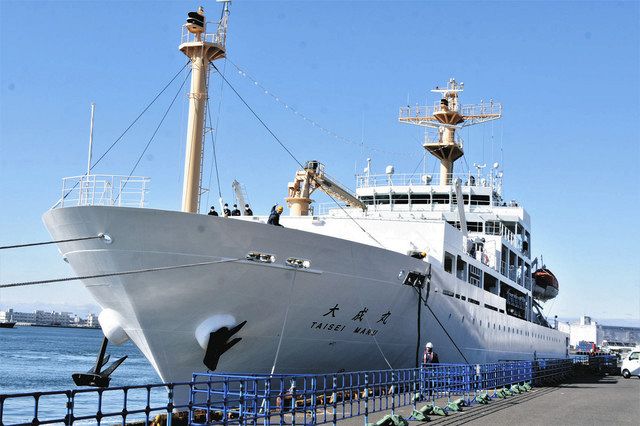 練習汽船「大成丸」が名古屋港にやってきた 19日まで