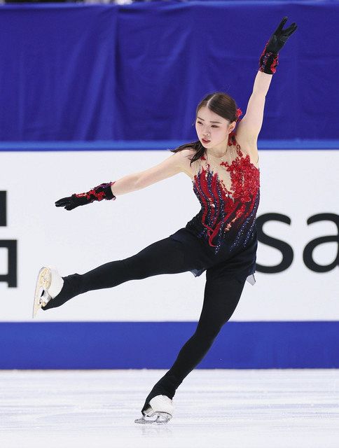 片手側転披露も…紀平梨花「悔しい演技」2年ぶり全日本はSP11位発進