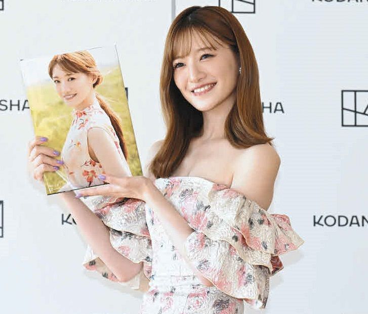 元乃木坂46の中田花奈、自身3作目となる写真集「誰かに刺さってくれ