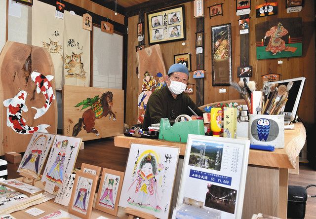 絵馬文化の魅力 広く発信を 石徹白の岩田さん、八幡に工房兼店舗：中日