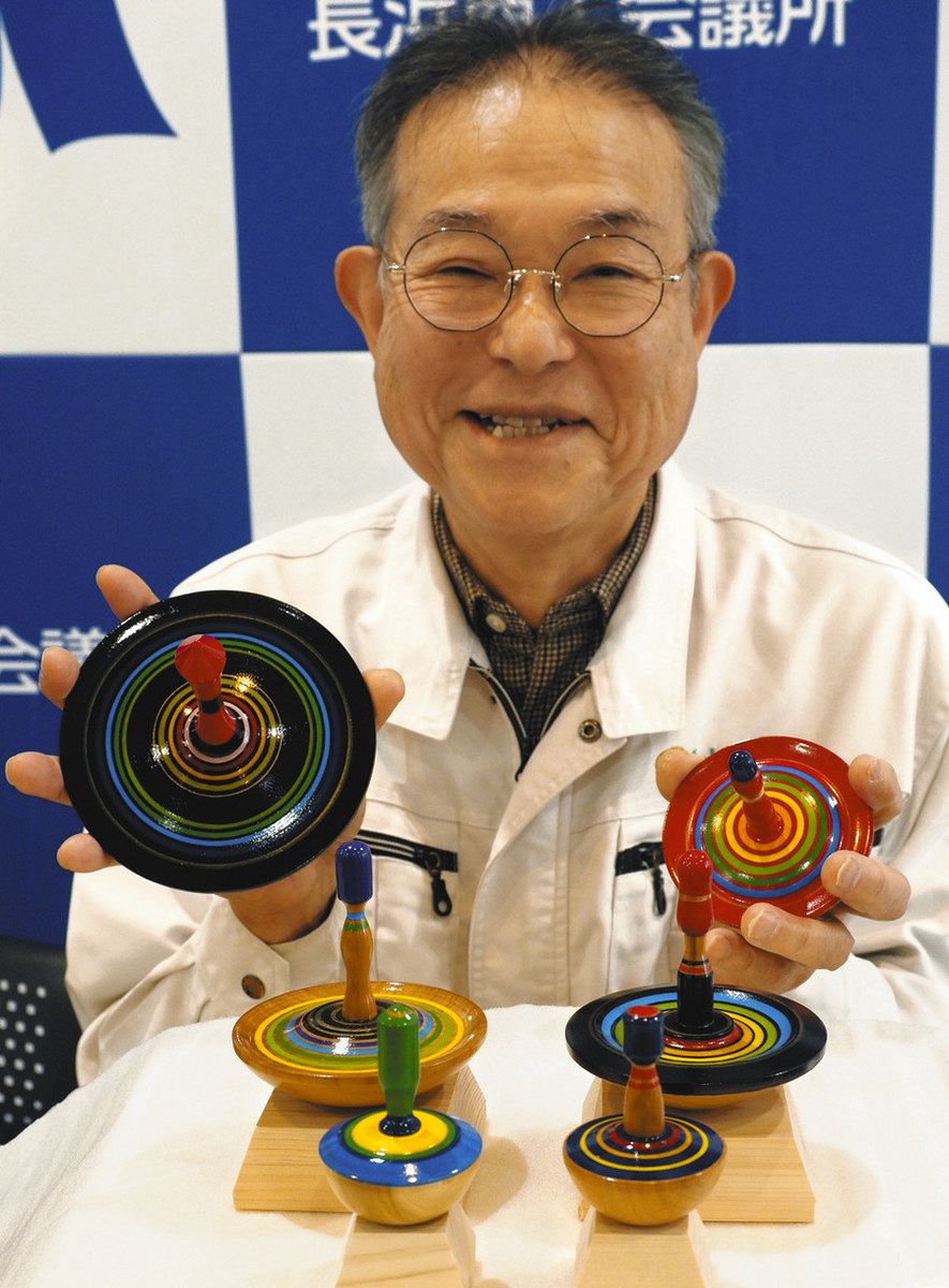 いろ色浜独楽」がロス進出 片山木工所が外務省の海外事業拠点で販売