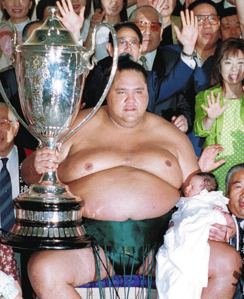 大相撲の元横綱の曙さんが死去 54歳、外国出身で史上初の最高位：中日 