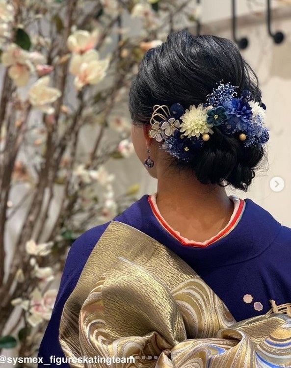 写真 新成人の坂本花織が披露した髪飾り 中日スポーツ 東京中日スポーツ