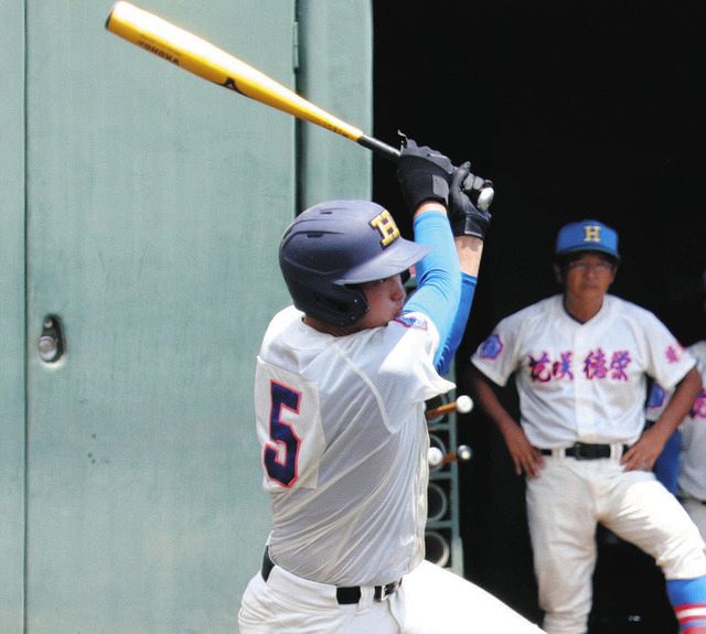 異例“2校での甲子園出場”に前進…横浜高から転入の小野勝利3打点 花咲