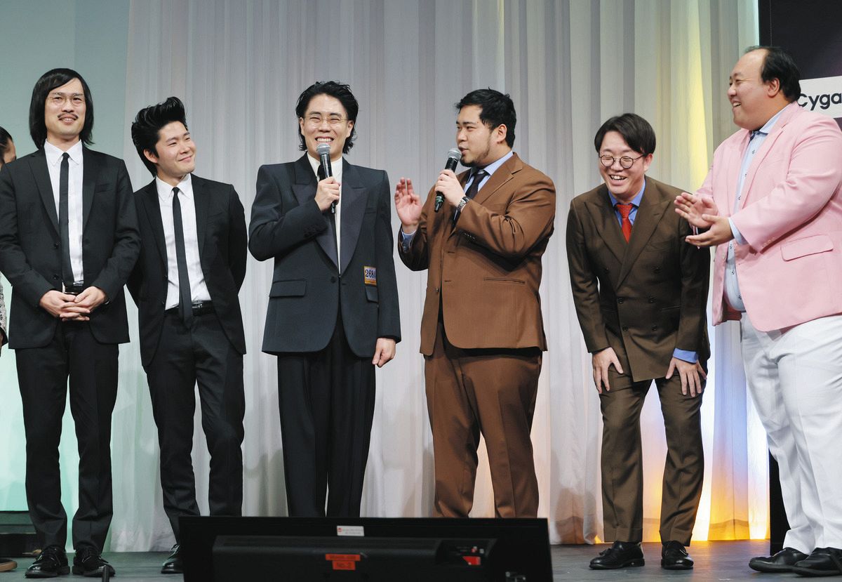 M―1グランプリ』令和ロマン、「やばすぎだろ」史上初の連覇へネット大