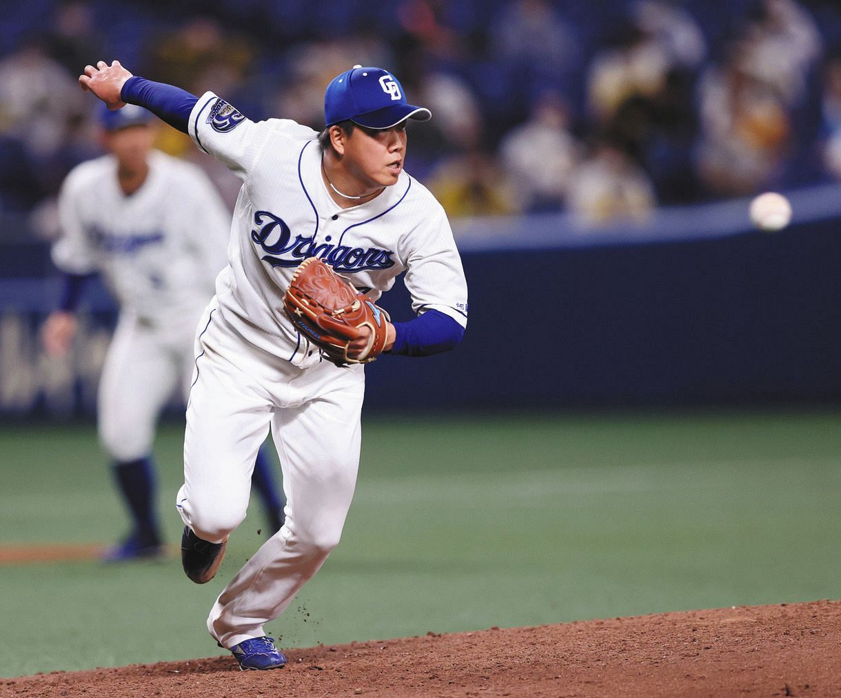 中日 柳 2年ぶり2桁勝利お預け 2点ビハインドで代打送られるも 京田の同点打で 黒星 消えた 中日スポーツ 東京中日スポーツ