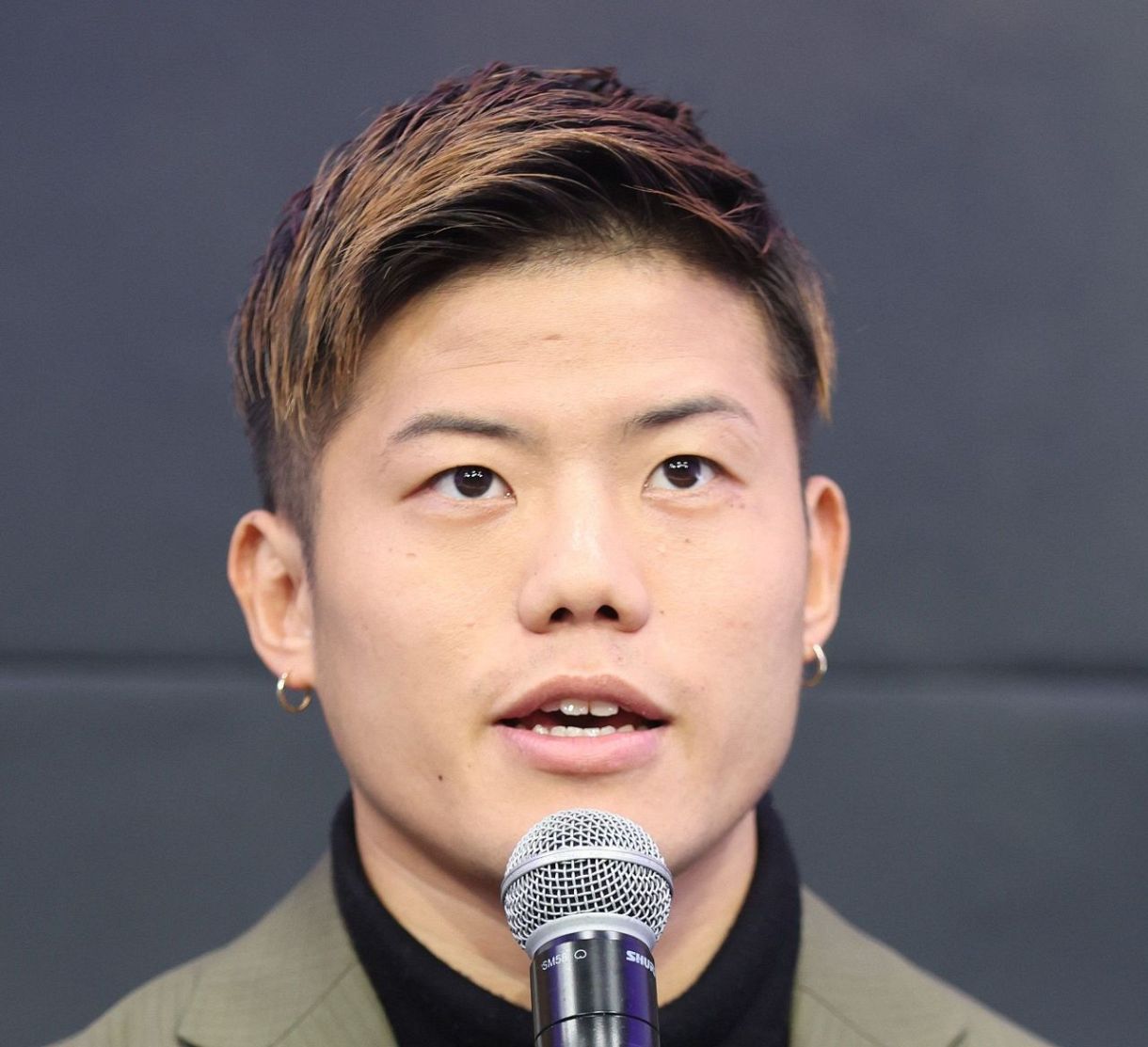 重岡 優 大
