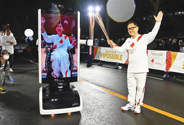 移動の自由を 豊田章男社長リレーに参加 遠隔対話ロボ通じ 足不自由な高校生へ 中日新聞web