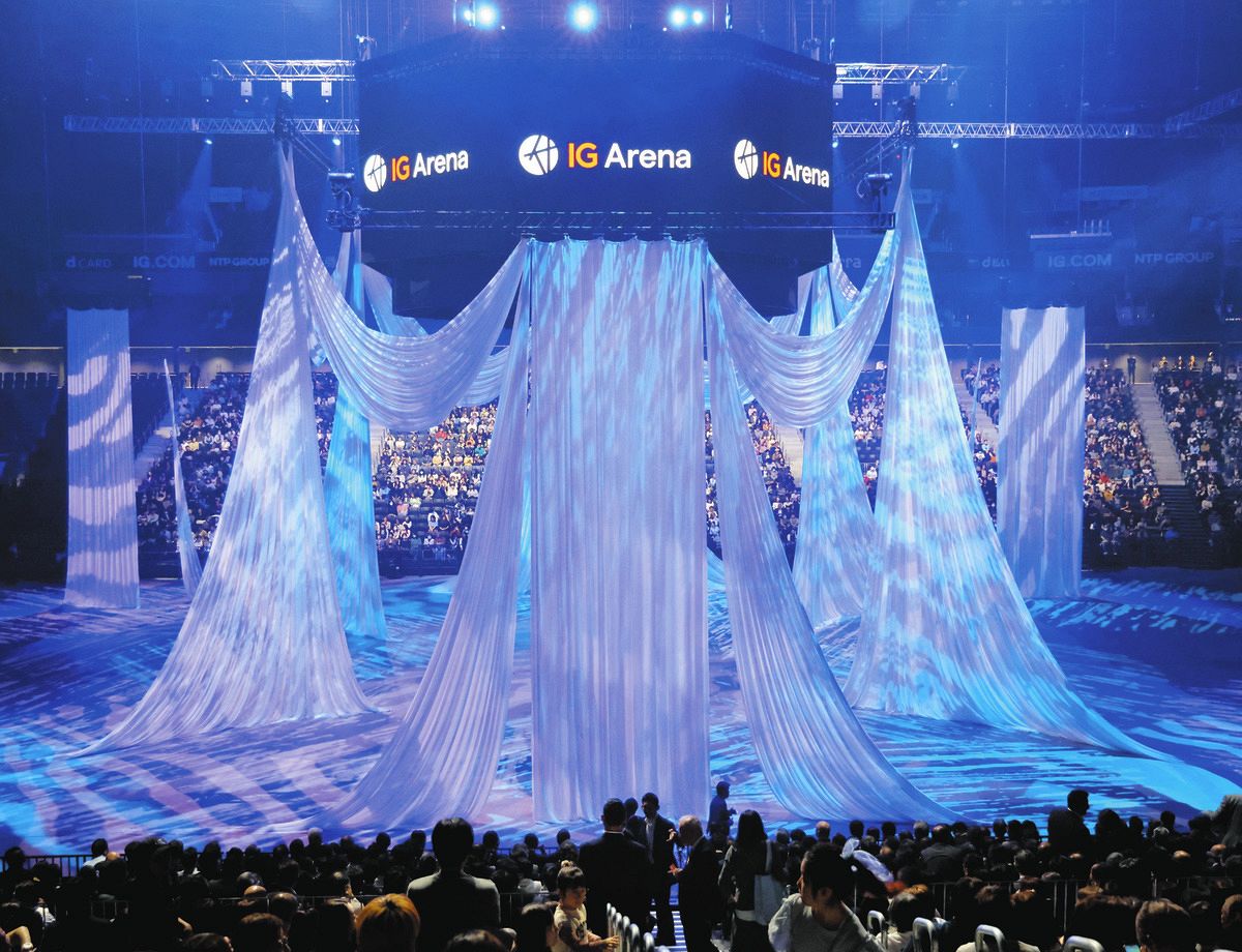 滝沢秀明　着用衣装　世界に1つ　激レア ◇滝沢秀明さん演出、IGアリーナ開業式典【写真複数】：中日スポーツ