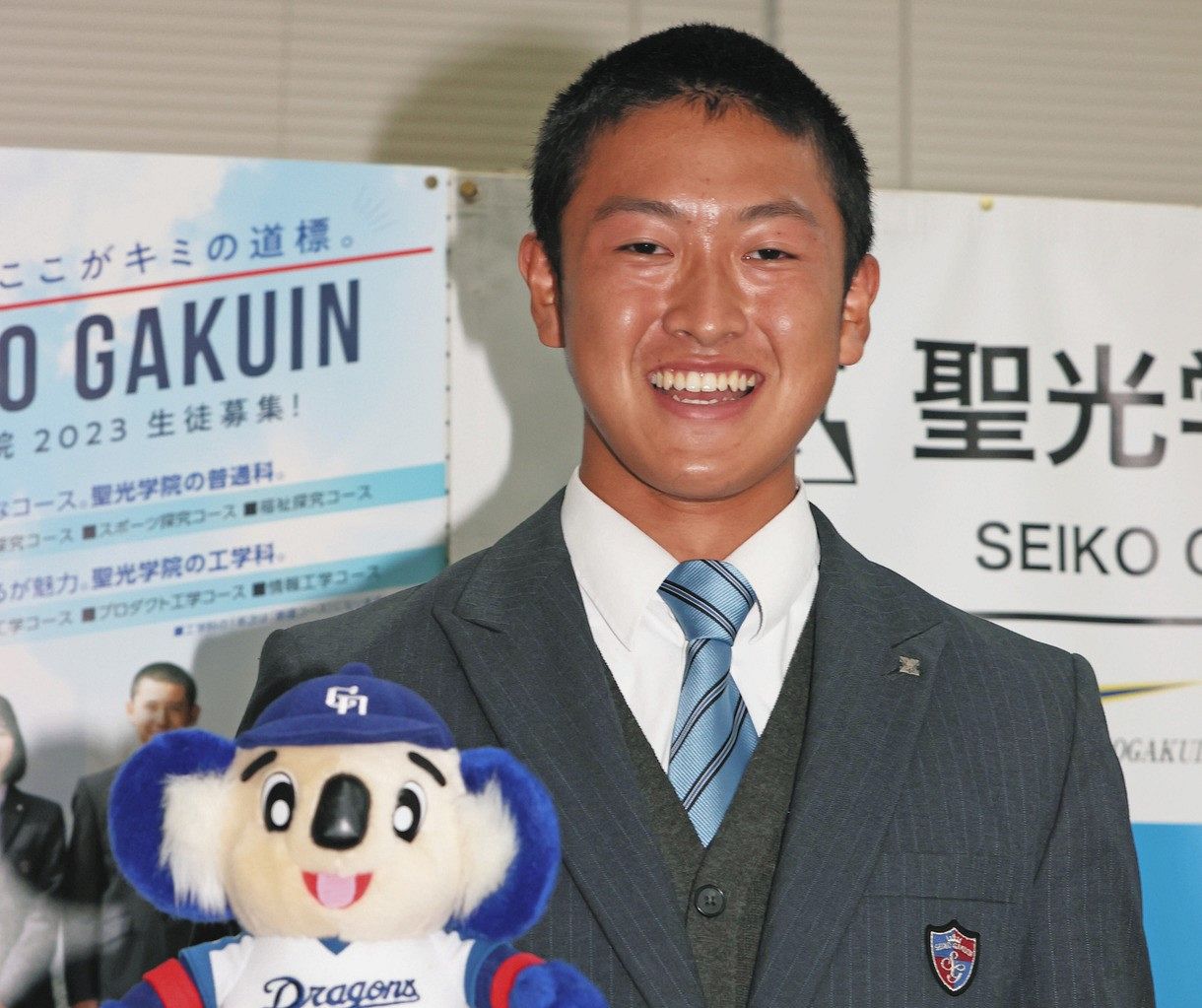 中日ドラゴンズ 田中幹也 森山暁生 山浅龍之介 出会ったばかりの中日ドラフト4位・山浅龍之介とドラフト3位