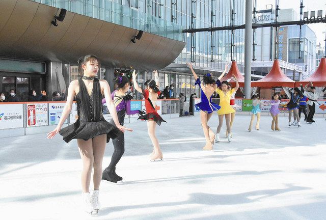 フィギュアスケートクラブ初の発表会 ハピリンク 中日新聞web