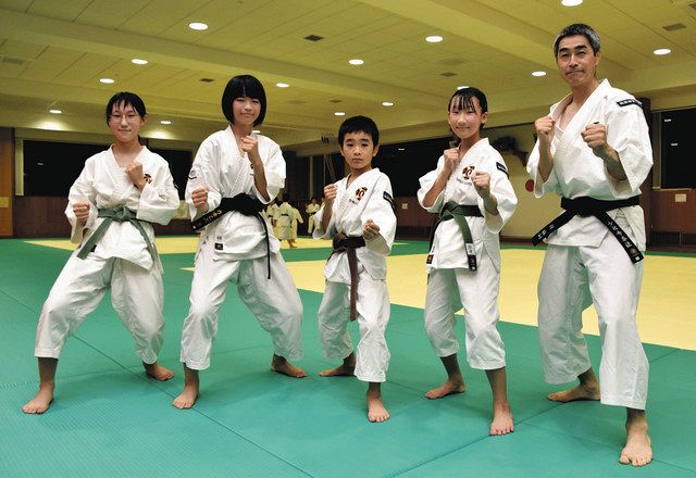 少林寺拳法 全国へいざ 来月出場の５人「全力を」：北陸中日新聞Web