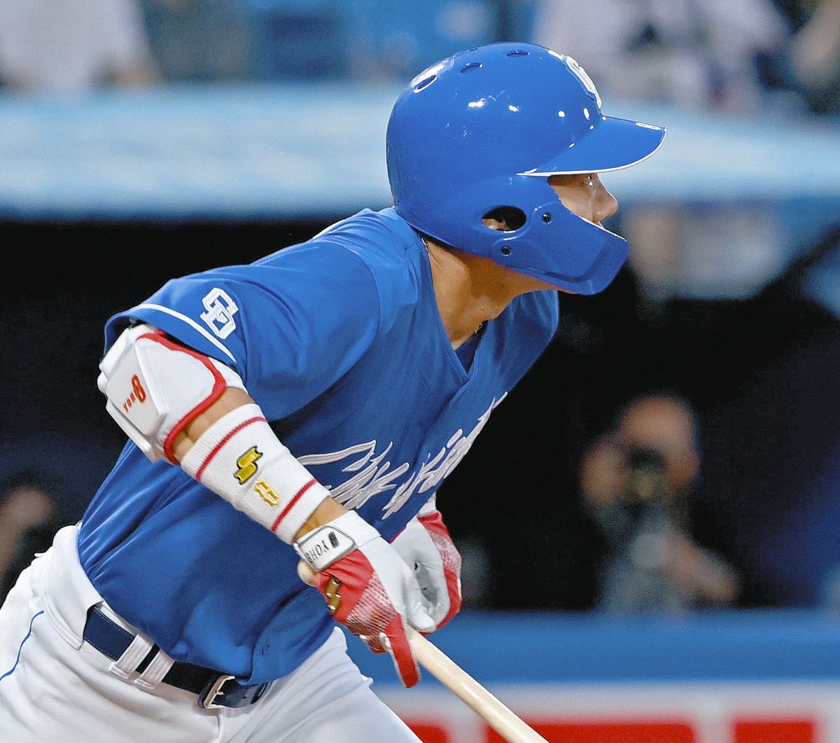 中日・大島洋平、2回の4連打の口火切る内野安打 今季初の『1番