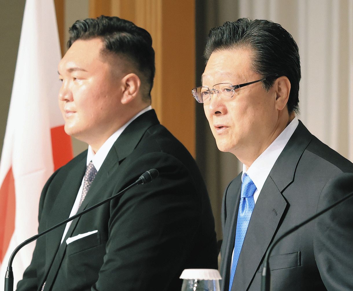 白鵬翔さん退職会見に冒頭のみ前伊勢ケ浜親方の宮城野親方が同席