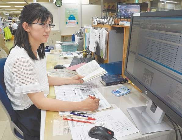 校閲記者 中日新聞 鈴木千晴さん 雑誌編集者 関連 中日新聞web