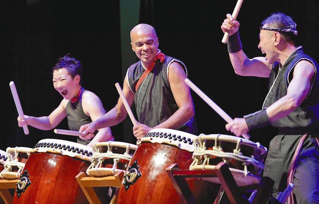 難病で生体肝移植、決意新たに和太鼓力強く 米国出身・飯田のリーさん