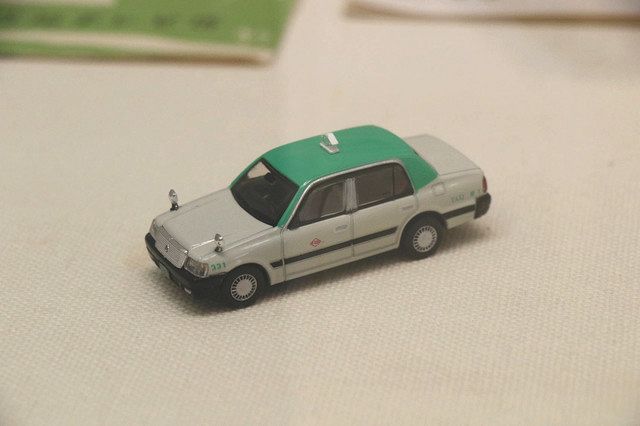 わが街探偵団＞ 画家とともに図案家の側面 健吉さん、なじむデザイン