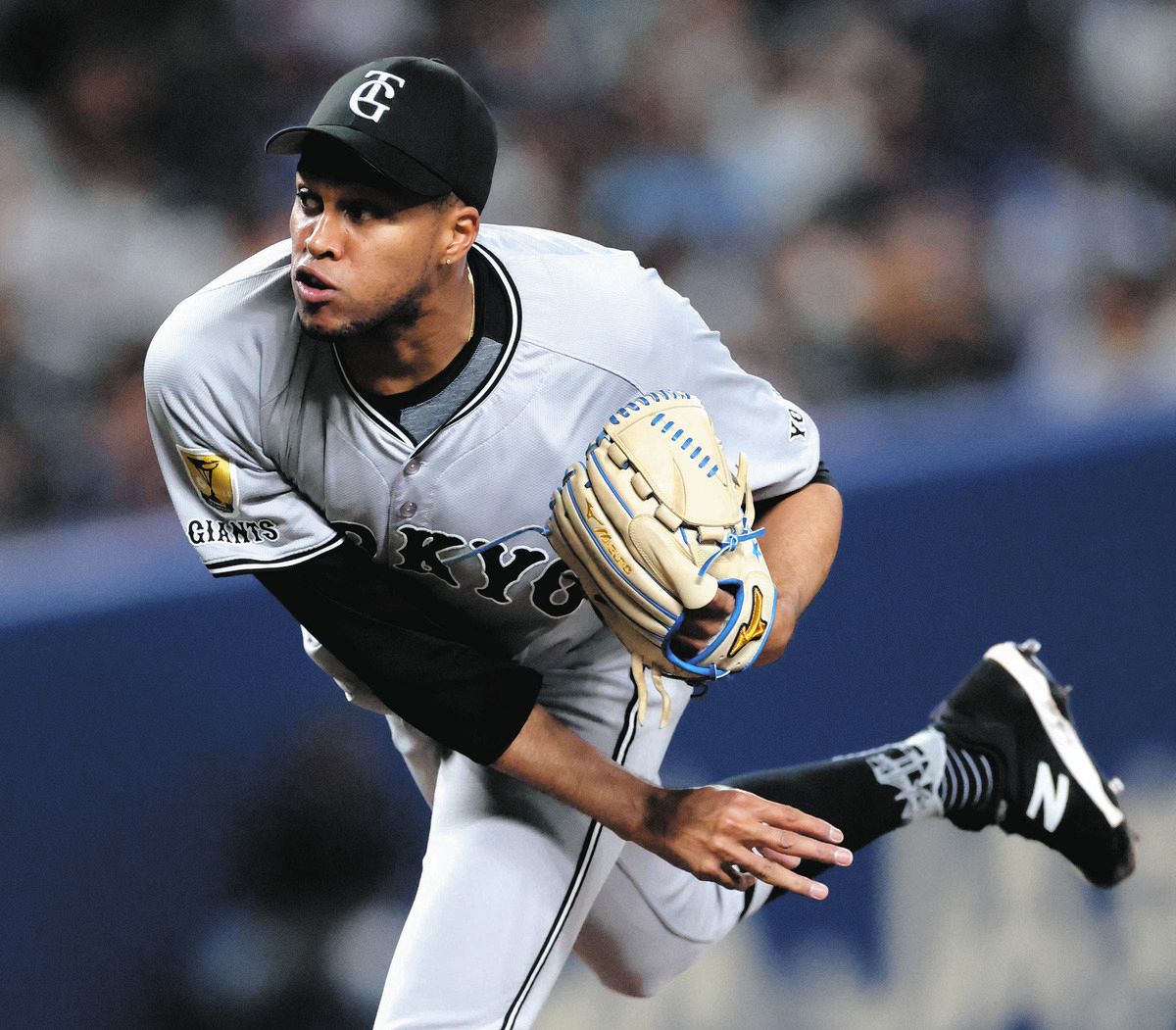 巨人守護神ライデル・マルティネス、リーグトップ中日・松山に並ぶ39