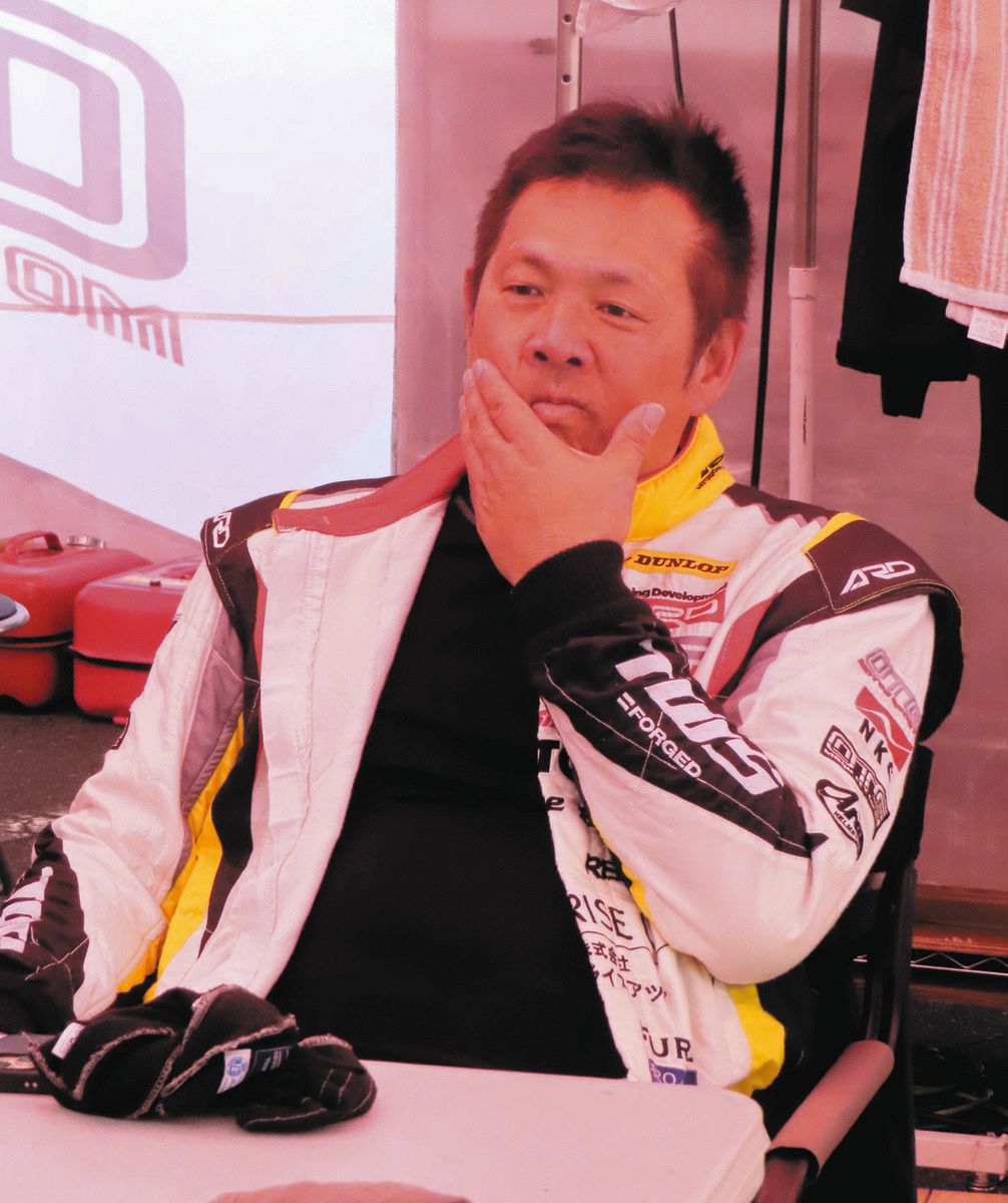元中日・山崎武司さんは1周目にマシントラブルでリタイア…いいスタート