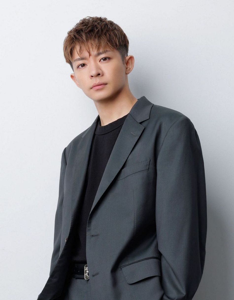 岸優太さんが25ans4月号に登場！ スペシャル動画を公開
