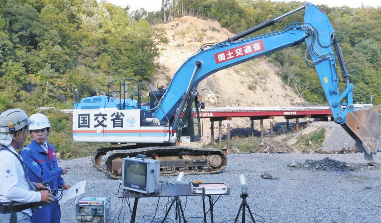 国道158号の復旧へ心強い「助っ人」現る 福井県大野市の現場に国から