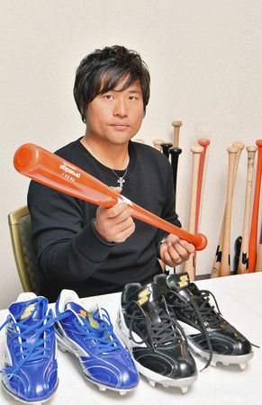 平田、一発増へ“しなり”追究 ８ミリ長い新バットで飛距離アップだ：中