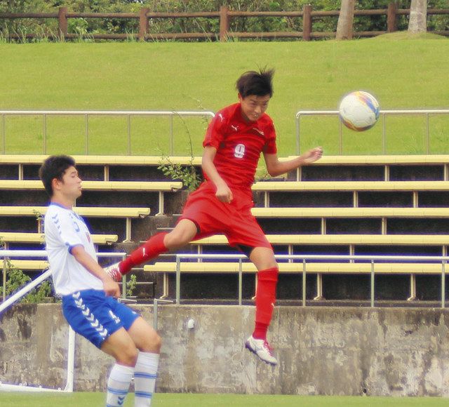 全国高校サッカー県大会開幕 浜松工 榊原が３得点で大勝 中日新聞しずおかweb