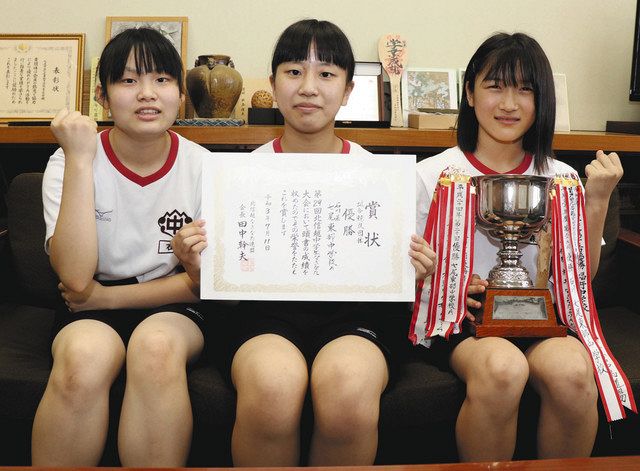 出稽古実った 北信越v 七尾東部中なぎなた部 強豪 鵬学園高と練習 北陸中日新聞web 出稽古実った 北信越v 七尾東部中なぎなた部 強豪 鵬学園高と練習 北陸中日新聞web