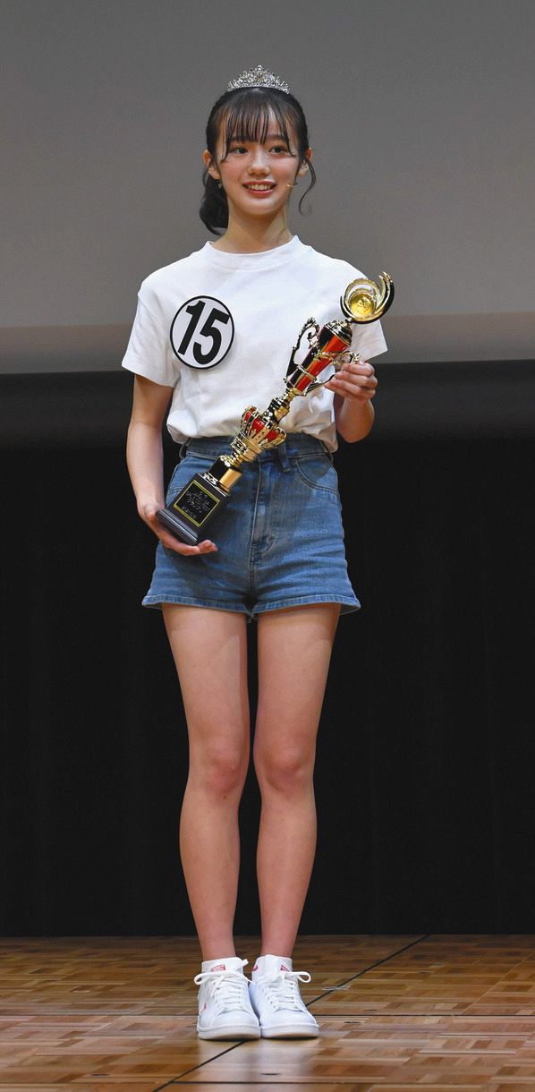 「松竹　JAPAN　GP　GIRLS　CONTEST」でグランプリを受賞した中島瑠菜さん