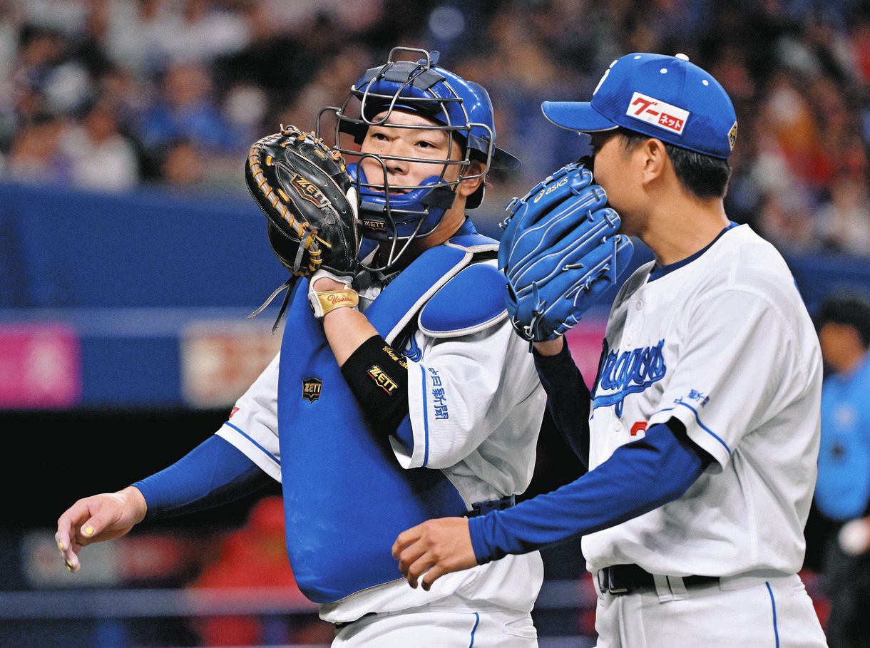 野球　グループ　左利き 球界でもレアな“左利き捕手”…中2から捕手になった中日・宇佐見 得だと