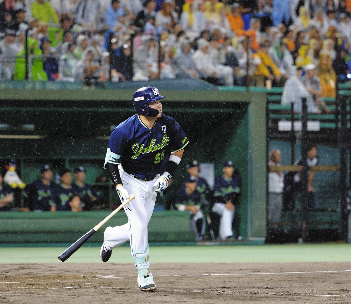 ヤクルト・村上宗隆、巨人戦1試合2ホームランでXトレンド入り「村上に