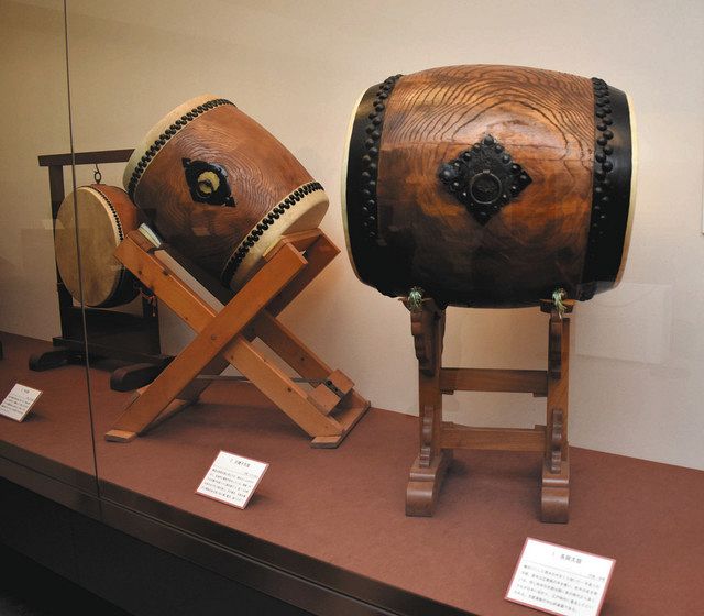 違い見比べて 世界の打楽器と愛荘の和太鼓展示 町立歴史文化