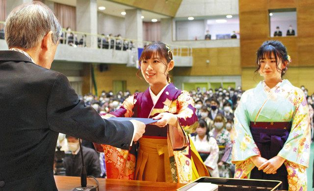 山形 大学 卒業 式 22 学位記 修了証書授与式および入学式について 新着情報 お知らせ 国立大学法人 山形大学 Stg Origin Aegpresents Com