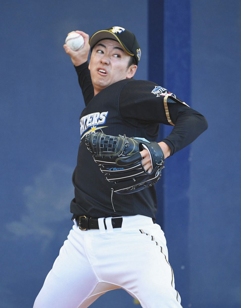 日本ハム】復活目指す斎藤佑樹が151球投げ込み チェンジアップなども