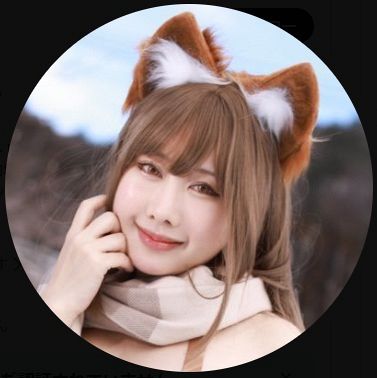 Gravure Idol Kau Toriumi Shares Burger Shop Cosplay Photos - News Directory 3