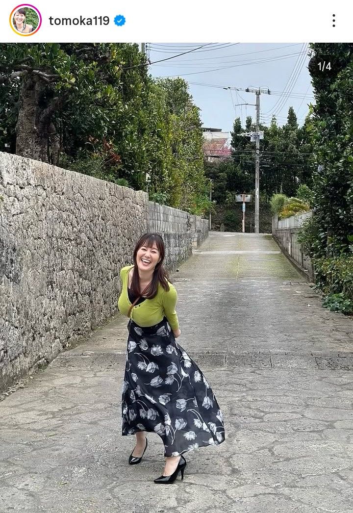 ◇「おはメロン」竹中知華アナ、“斜め掛け一回転”【写真複数枚】：中日