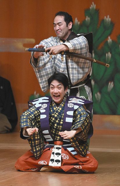 スケッチ＞ 三者三様の笑い一堂に「名匠狂言会」：中日新聞Web