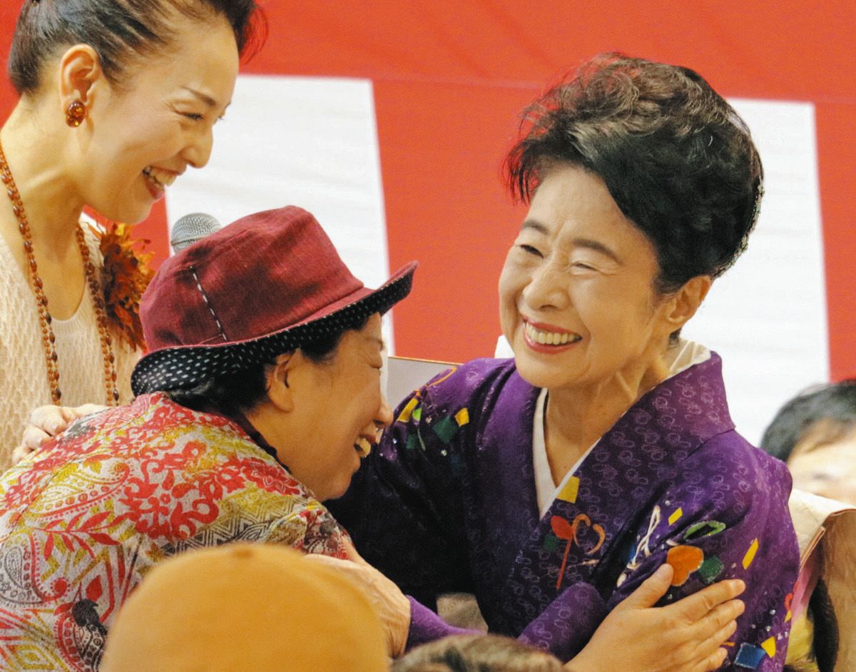 中村玉緒さん「日本昭和村」名誉村長でも親しまれ 美濃加茂市民と