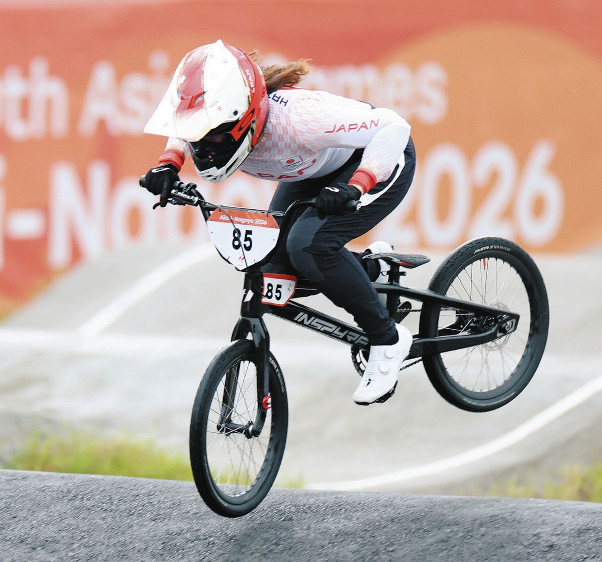 畠山紗英選手が3度目の正直で金メダル アジア大会、自転車BMX