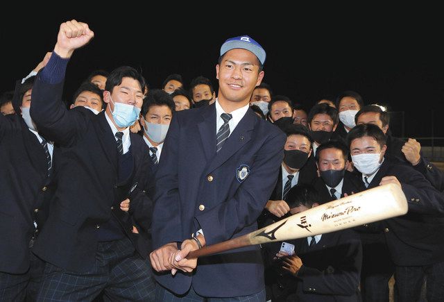 3位 土田龍空内野手（近江高） 三拍子そろった遊撃手：中日新聞Web