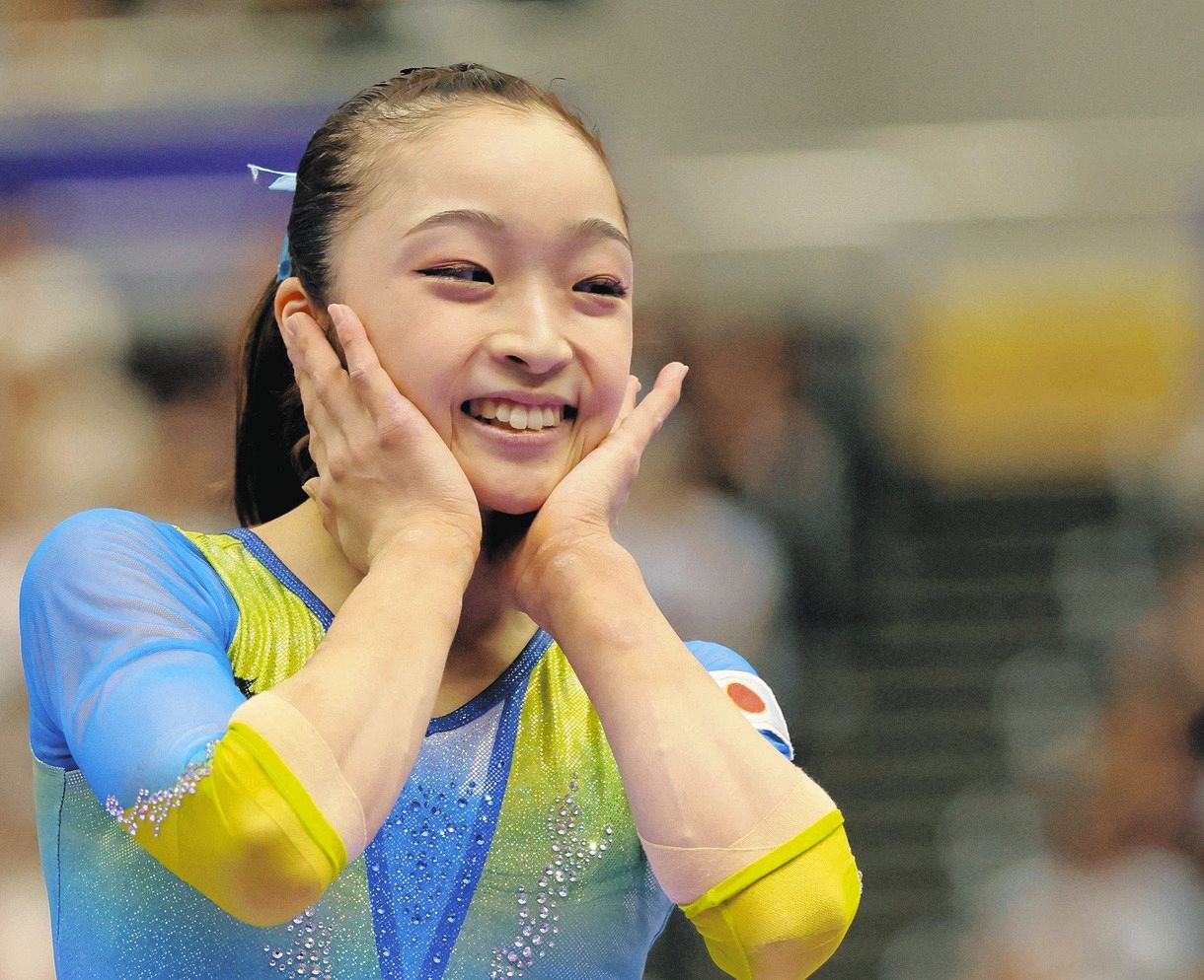 女子種目別平均台決勝　3位となった岡村真の演技