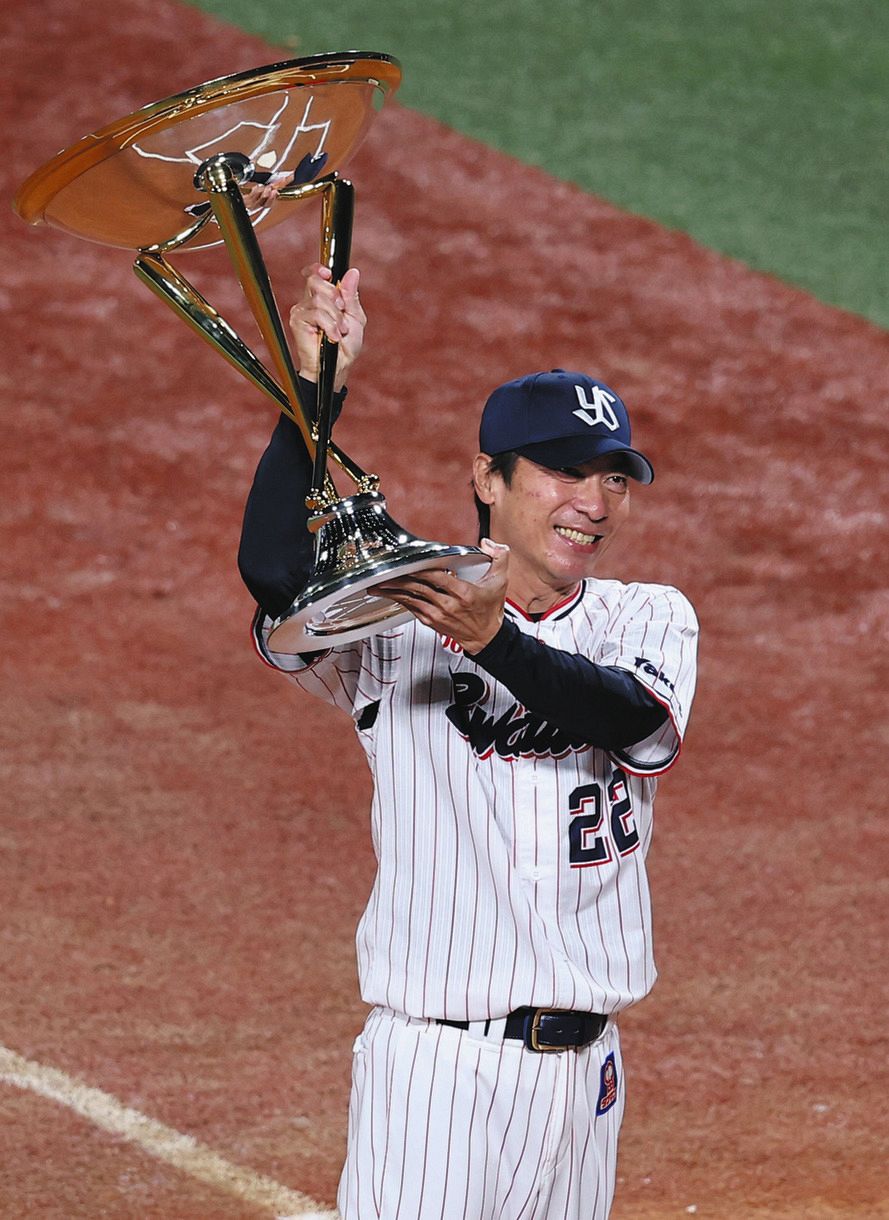 優勝インタビュー】ヤクルト高津監督「みなさんと一緒でうれしい
