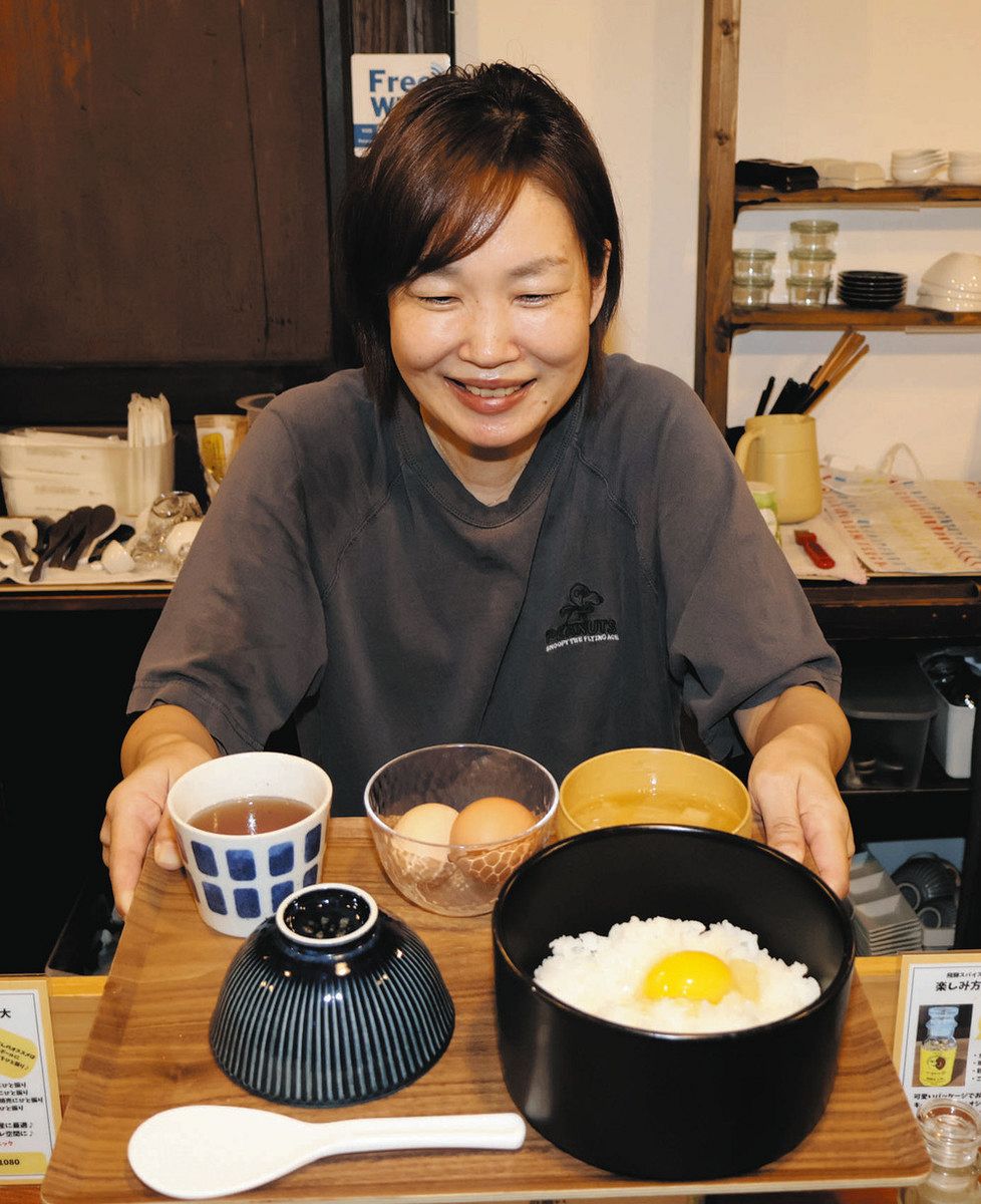 たまごはん① 数量限定】新見フレッシュキャビアを添えた贅沢卵かけご飯で至福の